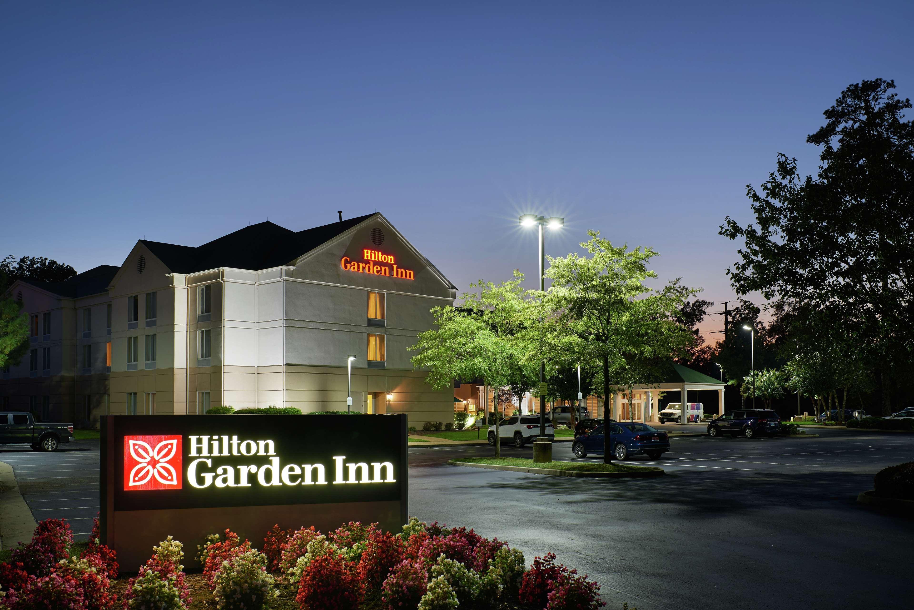 Hilton Garden Inn Newport News Dış mekan fotoğraf