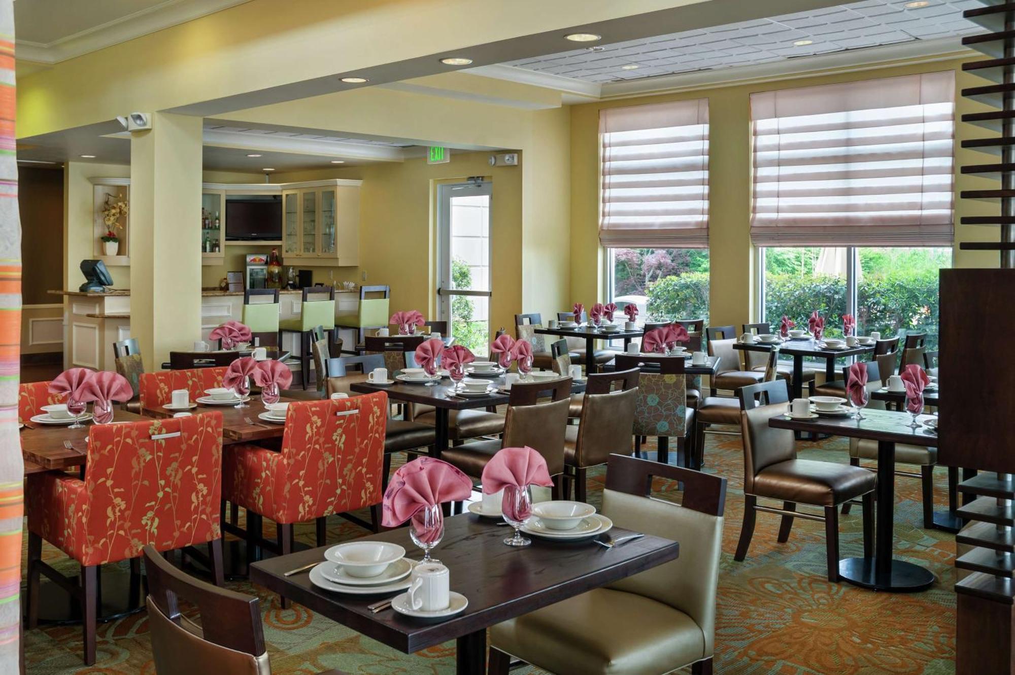 Hilton Garden Inn Newport News Dış mekan fotoğraf