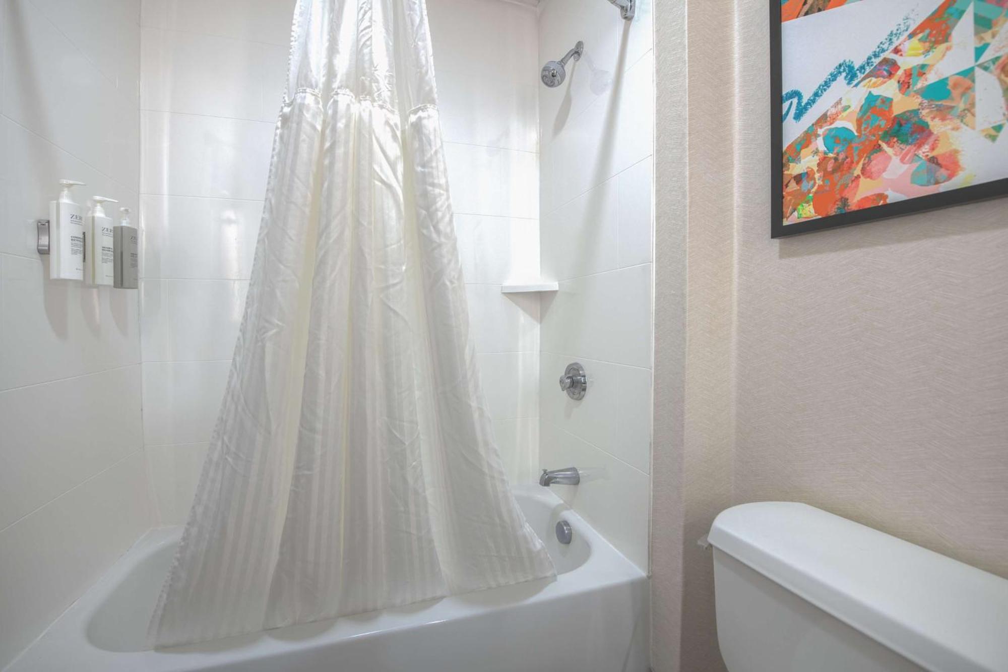 Hilton Garden Inn Newport News Dış mekan fotoğraf